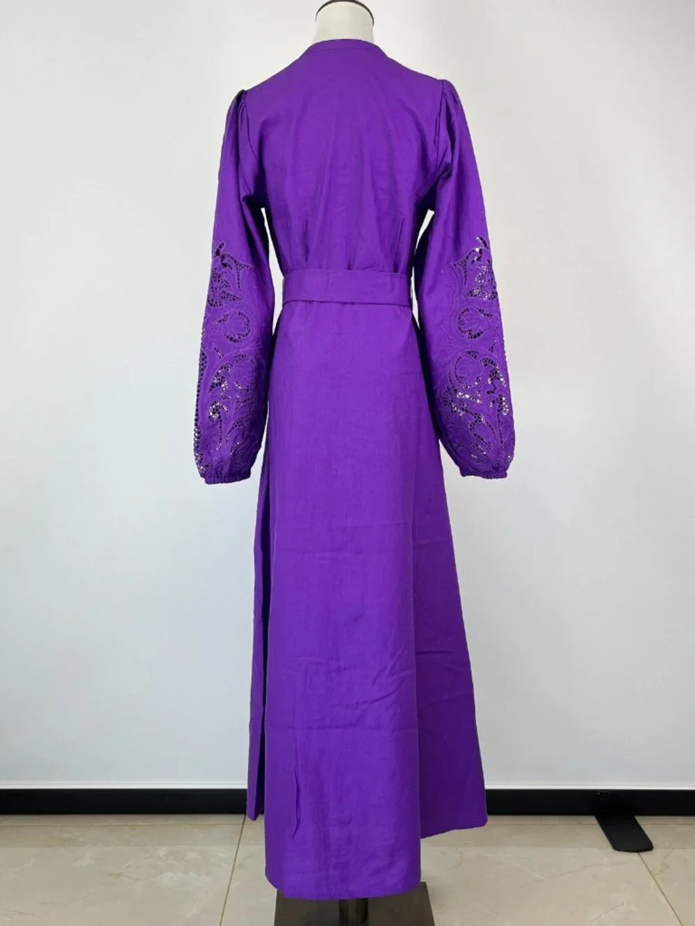 $398 NWOT Boden Mae Embroidered Linen Blend Long Sleeves Midi Dress Size 10 - Picture 6 of 16